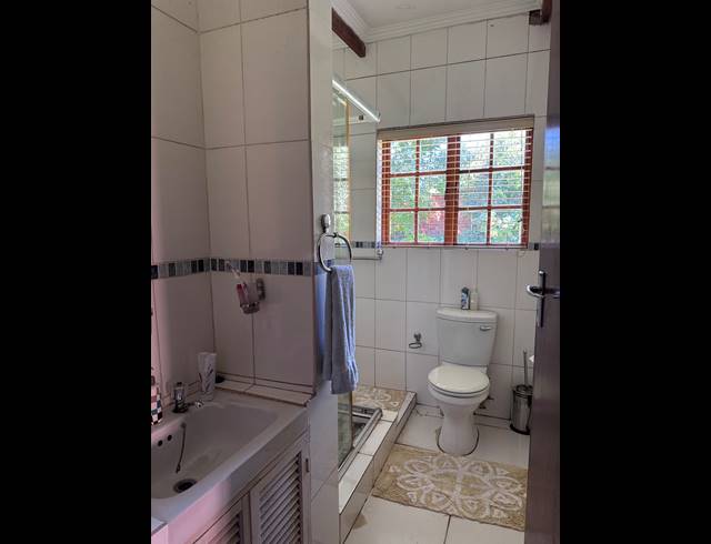 5 BEDROOM HOUSE FOR SALE IN CONSTANTIA PARK